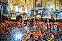 Встреча Феодоровской иконы Божией Матери и Литургия в Храме Христа Спасителя