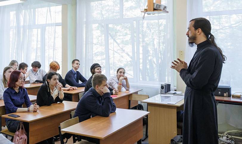 Открытые уроки в средней школе №20 имени Н. З. Бирюкова