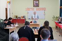 Защита выпускных квалификационных работ слушателями Миссионерско-катехизаторских курсов в Орехово-Зуеве