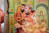 Архиерейское богослужение в Троицком храме села Рязанцы 