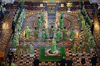 Божественная литургия в Храме Христа Спасителя