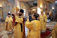 Архиерейское богослужение в Троицком храме г. Реутов 