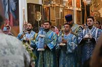 Архиерейское богослужение в Успенском храме на Стромыни 