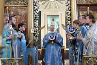 Архиерейское богослужение в Успенском храме на Стромыни 