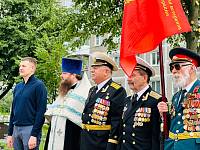 Освящение памятника воинам-морякам в Павловском Посаде