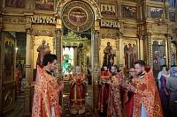 Архиерейское богослужение в Богородицерождественском храме Балашихи 