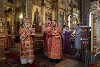 Архиерейское богослужение в Богородицерождественском храме Балашихи 