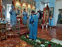 Архипастырский визит в село Красное 