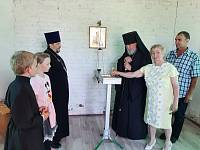 Архипастырский визит в село Красное 