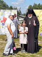 Архипастырский визит в село Красное 