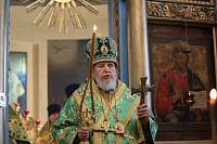 Архиерейское богослужение в Успенском храме села Стромынь 