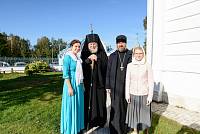 Архиерейский визит во Владимирский храм деревни Маврино 