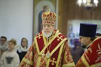 Архиерейское богослужение в Казанском храме села Петровское
