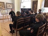 Беседа учащихся Щёлковского колледжа со священником