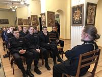 Беседа учащихся Щёлковского колледжа со священником