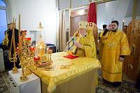 Архиерейское богослужение в Покровском храме деревни Воря-Богородское 