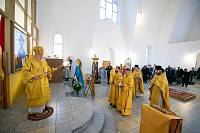 Архиерейское богослужение в Покровском храме деревни Воря-Богородское 