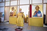 Архиерейское богослужение в Покровском храме деревни Воря-Богородское 