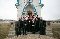 Архиерейское богослужение в Покровском храме деревни Воря-Богородское 