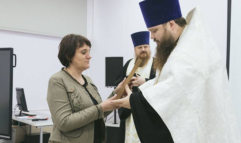 Освящение техникума в Павловском Посаде