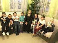 Акция «Согреем детские сердца» в Щёлковском благочинии