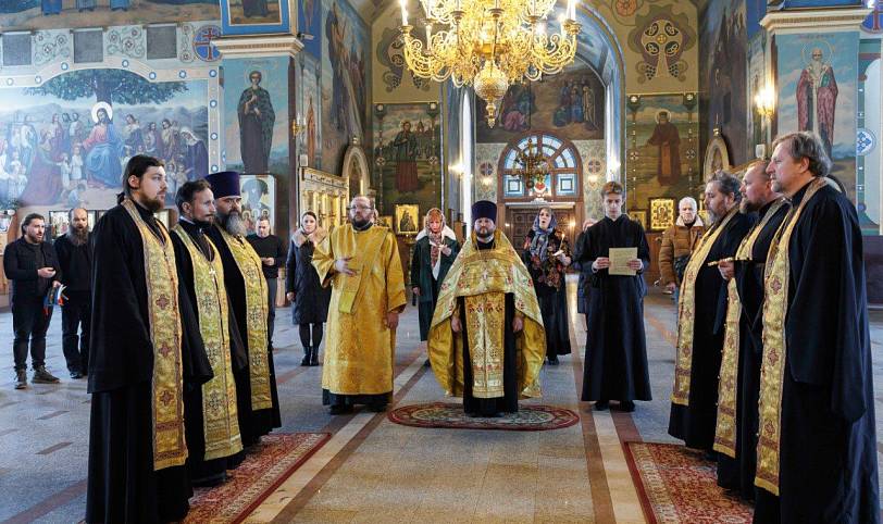 Встреча духовенства Орехово-Зуевского городского округа с жёнами участников СВО и заведующей отделом по обеспечению деятельности Уполномоченного по правам ребенка в Московской области