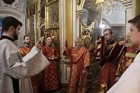Архиерейское богослужение в Николо-Архангельском храме Балашихи 
