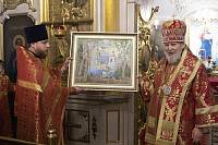 Архиерейское богослужение в Николо-Архангельском храме Балашихи 