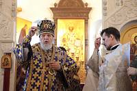 Архиерейское богослужение в храме Новомучеников и исповедников Балашихинских микрорайона Кучино 