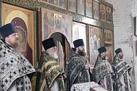 Литургия Преждеосвященных Даров в Троицком храме деревни Аверкиево