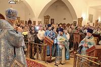 Архиерейское богослужение в Троицком храме г. Реутов 
