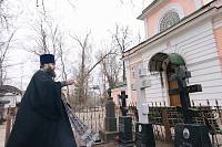 Литургия Преждеосвященных Даров в Христорождественском храме деревни Заозерье