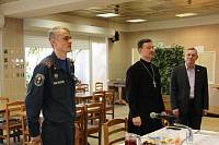 Встреча с ветеранами в микрорайоне ВНИИПО