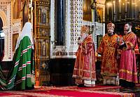 Пасхальная великая вечерня в Храме Христа Спасителя