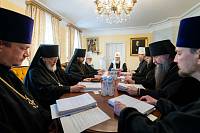 Святейший Патриарх Кирилл посетил Новодевичий ставропигиальный монастырь и возглавил заседание Архиерейского совета Московской митрополии