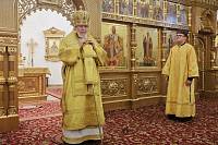 Архиерейское богослужение в Троицком храме Реутова