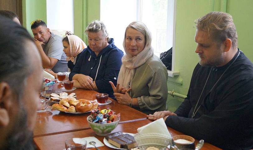 «Семейная гостиная» в Луховицах