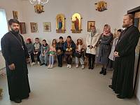 Посещение просфорни при храме святого мученика Иоанна Воина деревни Никифорово учащимися Алексиевской гимназии