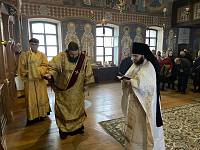 Архиерейское богослужение в Гуслицкой обители 
