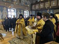 Архиерейское богослужение в Гуслицкой обители 