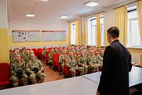 Беседы с военнослужащими в дивизии имени Дзержинского