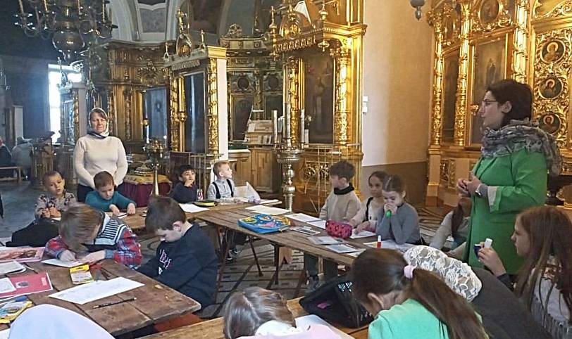 Первоклассники в Никольском храме г. Лосино-Петровский