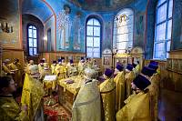 Праздничное богослужение в Троицком соборе города Щёлково
