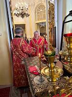 Поклонение Честному и Животворящему Кресту Господню в Преображенском кафедральном соборе Балашихи 