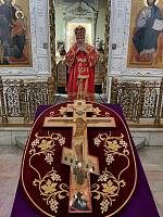 Поклонение Честному и Животворящему Кресту Господню в Преображенском кафедральном соборе Балашихи 