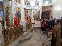 Поклонение Честному и Животворящему Кресту Господню в Преображенском кафедральном соборе Балашихи 