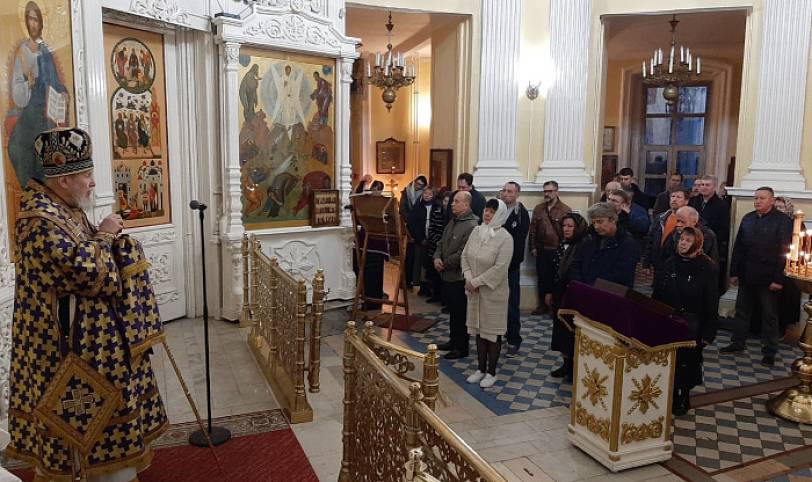 Архиерейское богослужение в Преображенском кафедральном соборе Балашихи