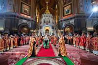 Пасхальная великая вечерня в Храме Христа Спасителя