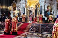 Пасхальная великая вечерня в Храме Христа Спасителя