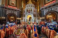 Пасхальная великая вечерня в Храме Христа Спасителя